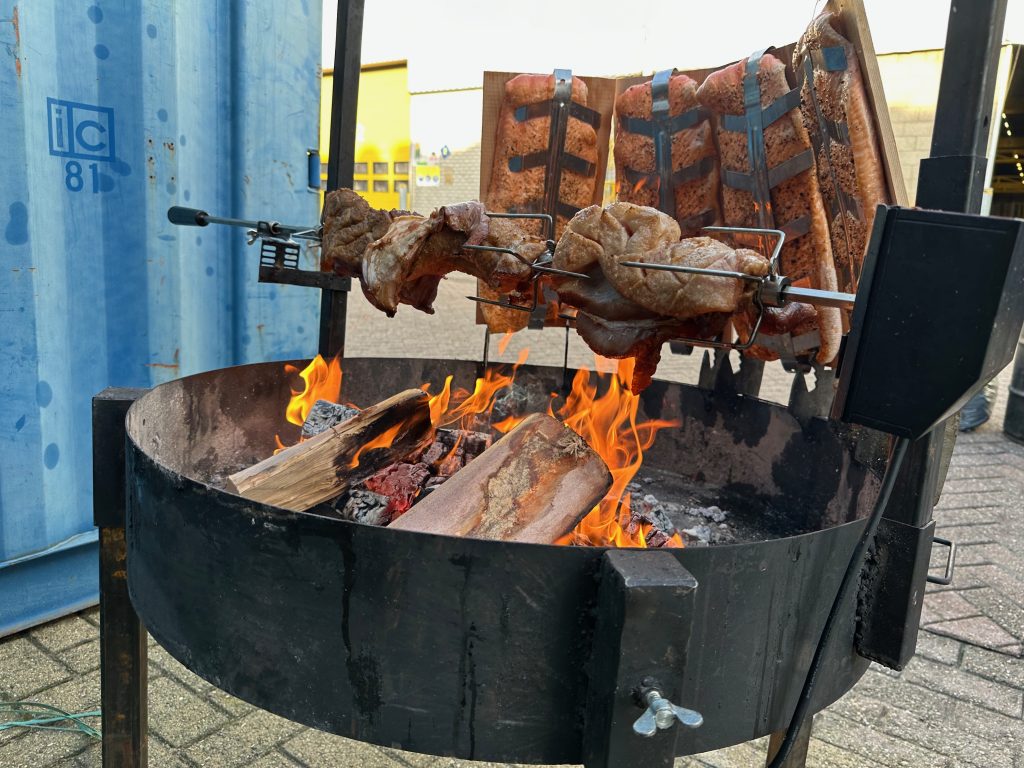 Live cooking open vuur BBQ catering Den Bosch